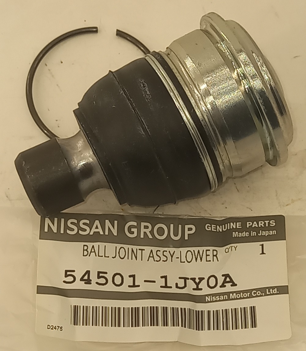 Шаровая опора переднего нижнего рычага Nissan Wingroad