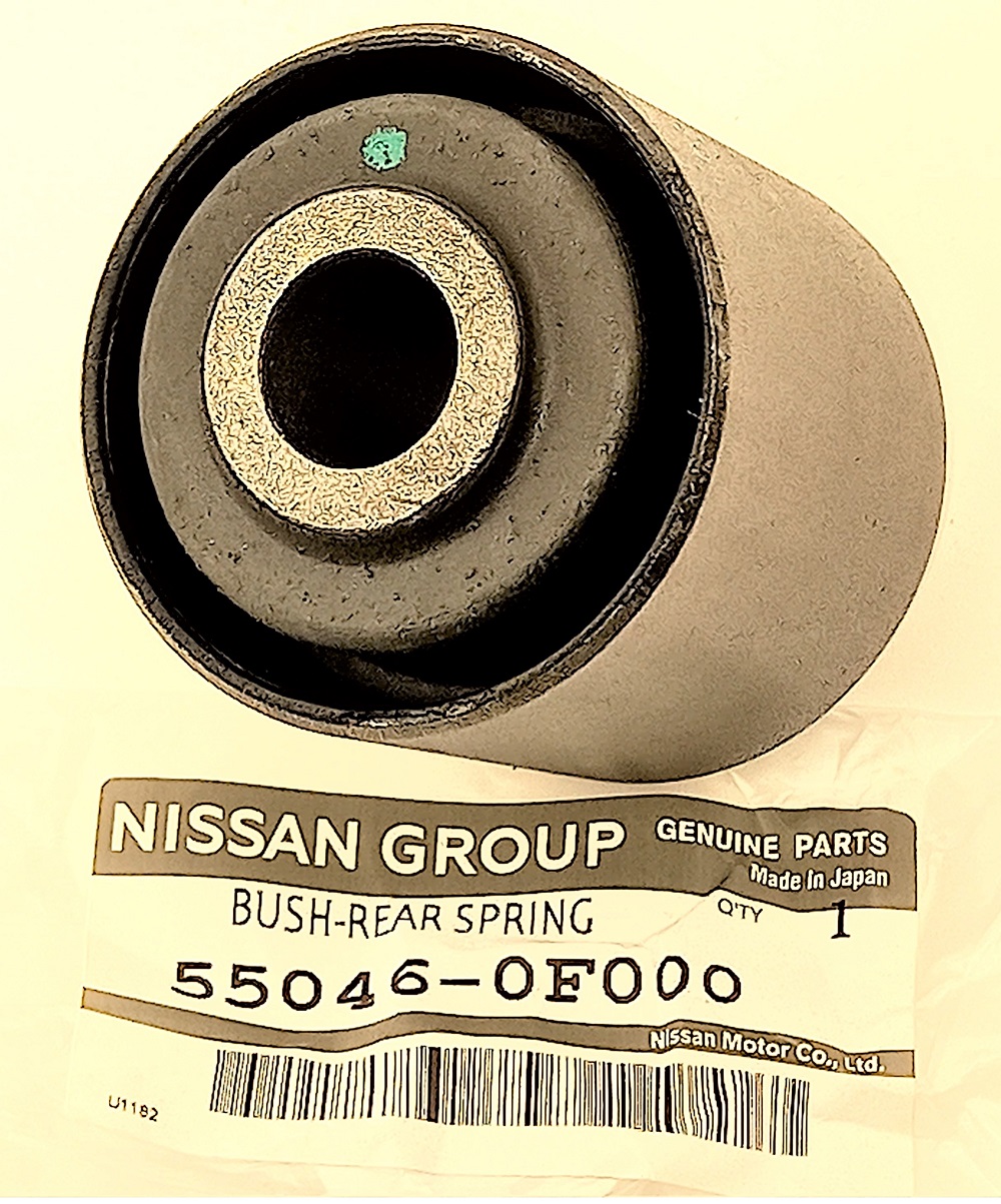 Сайлентблок задней продольной тяги Nissan Mistral