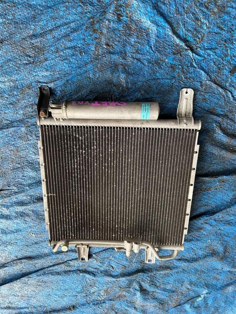 Радиатор кондиционера Ниссан Титан в Кызыле 213790