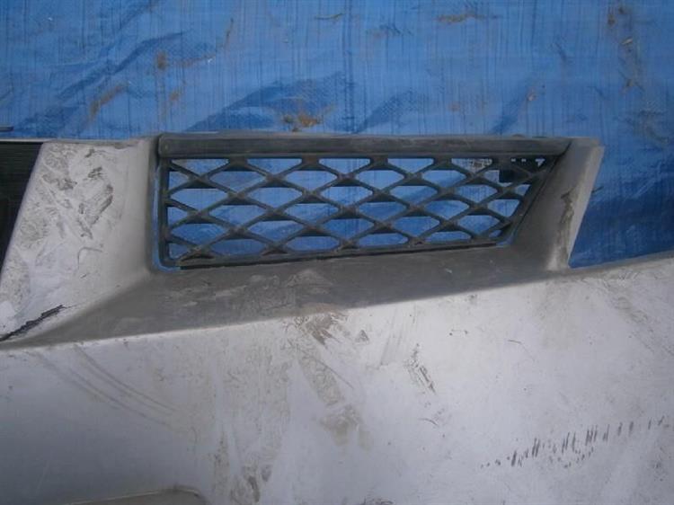 Решетка радиатора Ниссан Вингроуд в Кызыле 21736