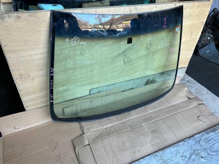 Лобовое стекло Хонда Цивик в Кызыле 236512