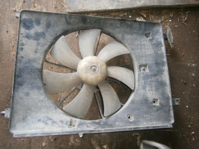 Диффузор радиатора Хонда Джаз в Кызыле 24051