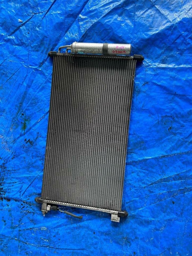 Радиатор кондиционера Ниссан НВ 200 в Кызыле 245873