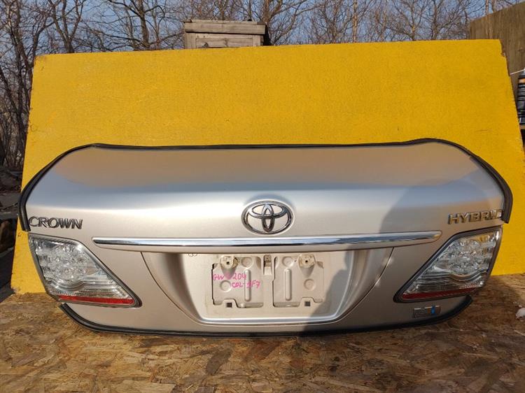 Крышка багажника Тойота Краун в Кызыле 50774