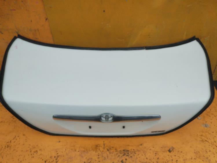 Крышка багажника Тойота Марк 2 в Кызыле 555391