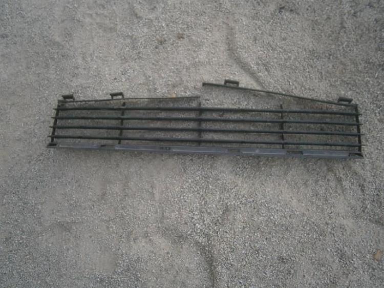 Решетка радиатора Тойота Приус в Кызыле 64071