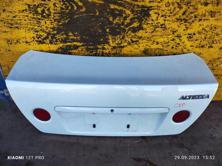 Крышка багажника Тойота Алтеза в Кызыле 651581