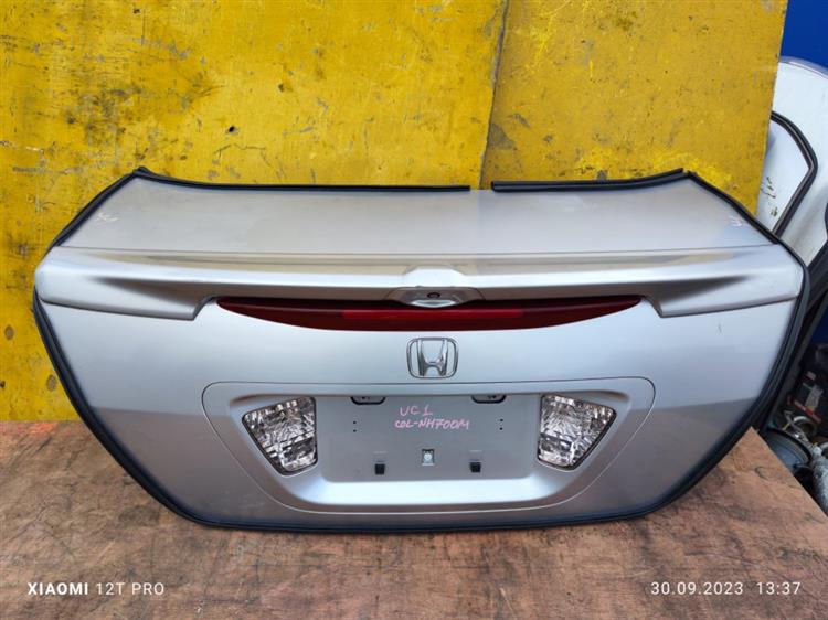 Крышка багажника Хонда Инспаер в Кызыле 652201