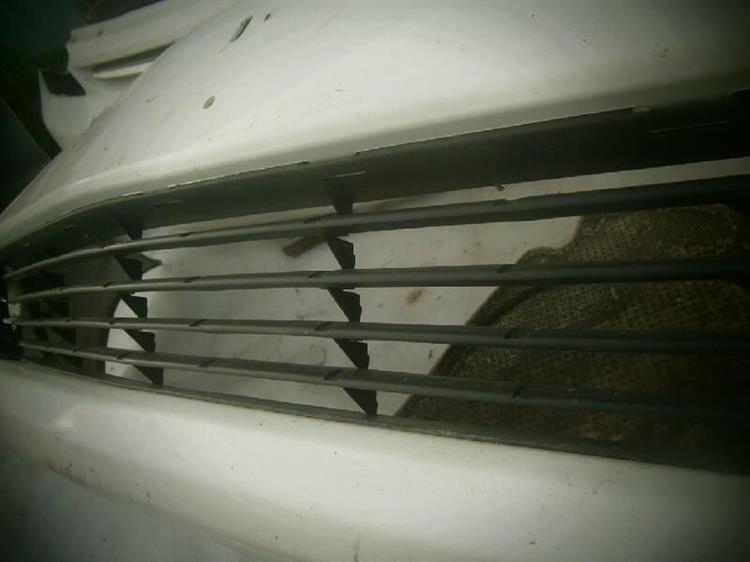 Решетка радиатора Тойота Приус в Кызыле 72763